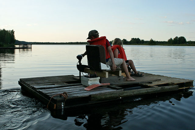 Gold Boat, testiajoa